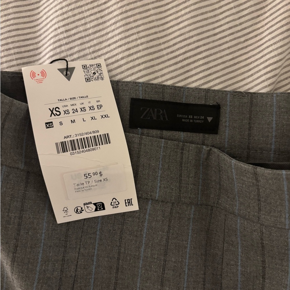 Zara Gray and Blue Striped Skirt - Picture 3 of 3